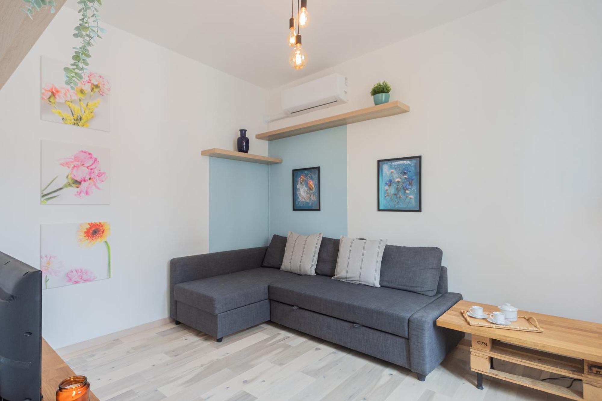 Old Court Hideaway By Rent All Комо Экстерьер фото